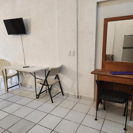 Small Studio Apt 5Min To Dt! ซีฮัวตาเนโค ภายนอก รูปภาพ
