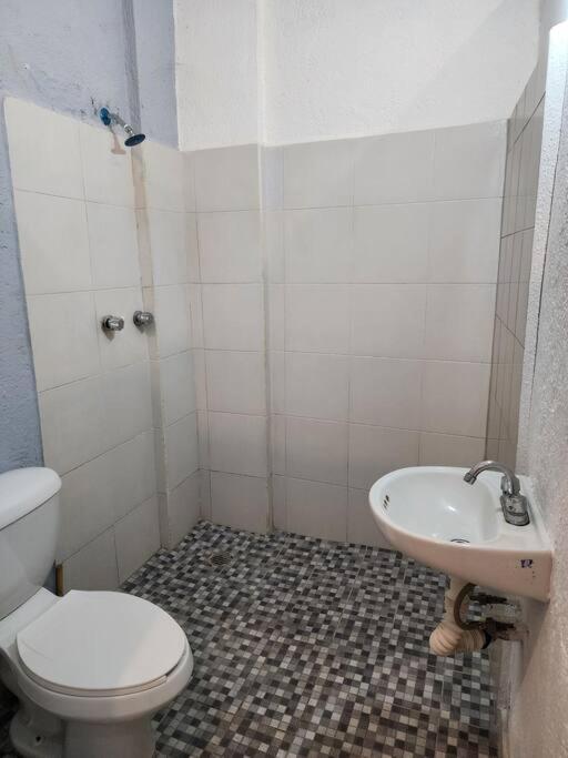 Small Studio Apt 5Min To Dt! ซีฮัวตาเนโค ภายนอก รูปภาพ